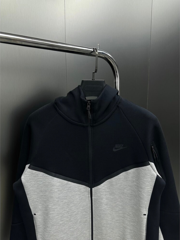 Jaqueta Nike Tech Fleece Premium