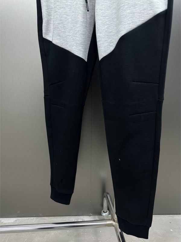 Calça Nike Tech Fleece Premium Jogger