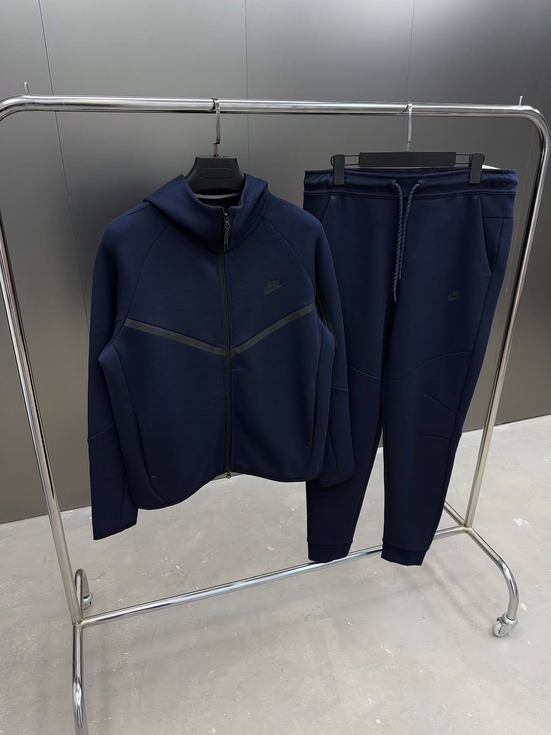 Conjunto Nike Tech Fleece Premium