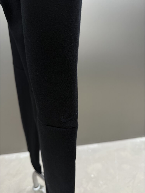 Calça Nike Tech Fleece Premium Jogger