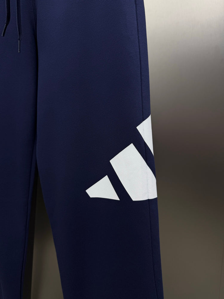 Calça Adidas LOGO