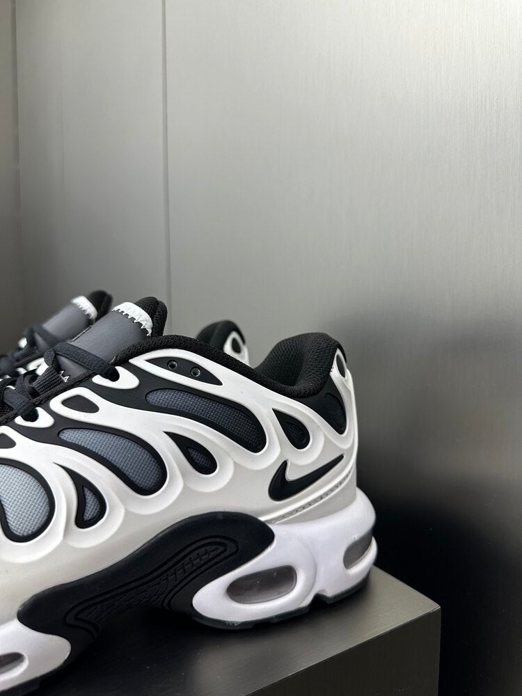 Nike Air Max Plus Drift