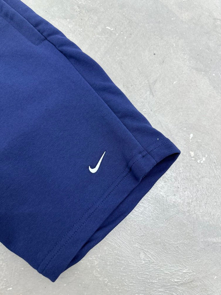 Short Nike SOLO SWOOSH