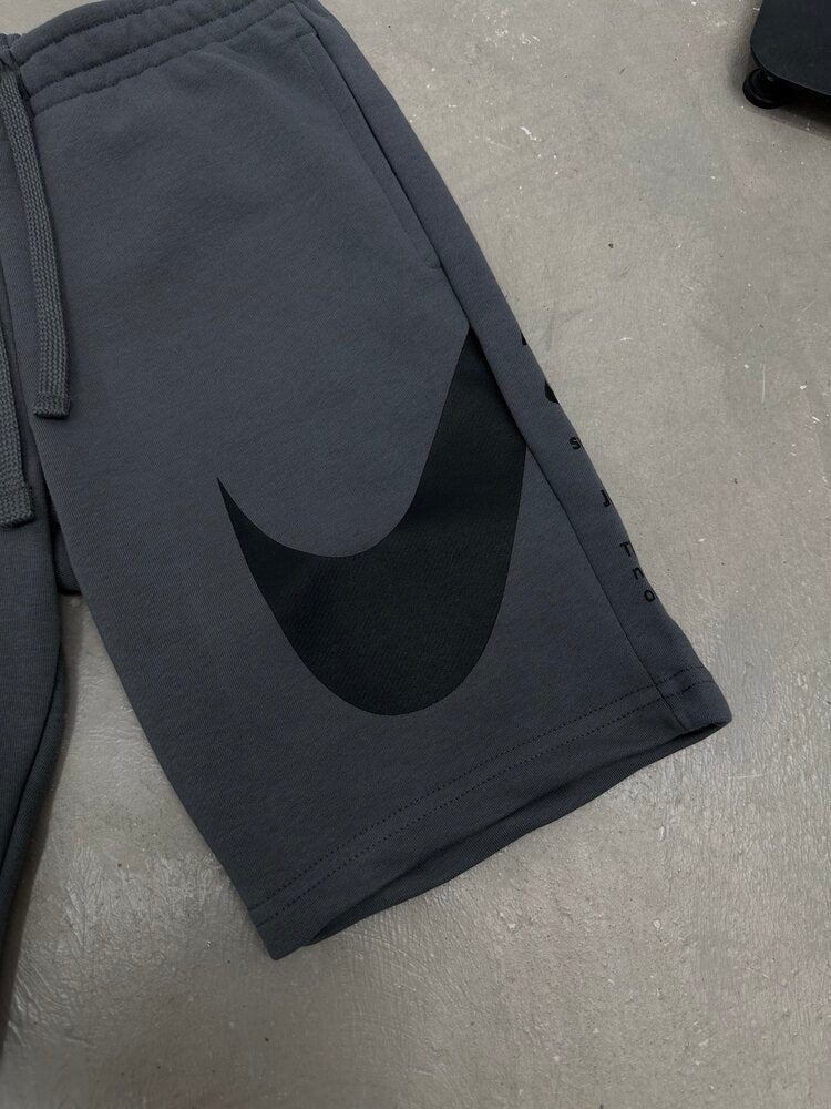 Short Nike SWOOSH