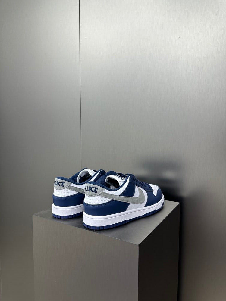 Nike Dunk SB Low Midnight Navy Smoke Grey