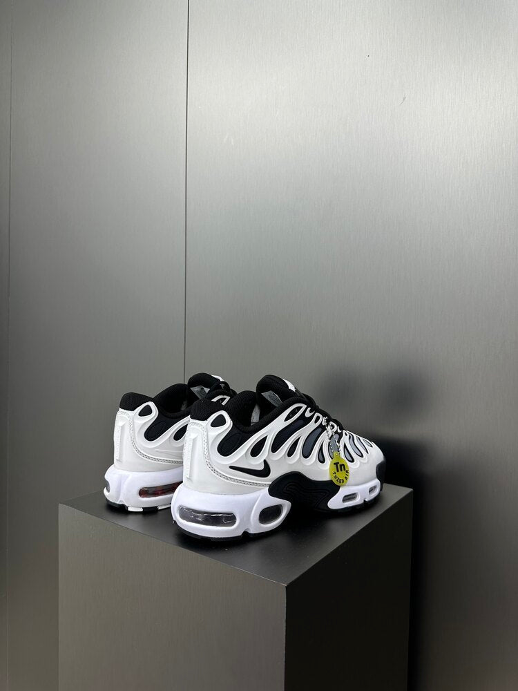 Nike Air Max Plus Drift