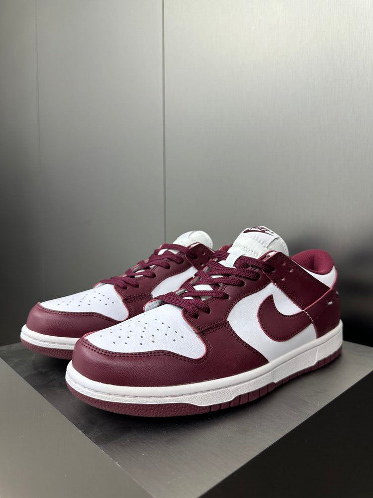 Nike Dunk SB Low Dark Beetroot