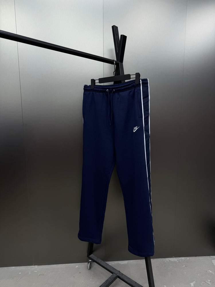Calça Nike Sportswear Club Fleece
