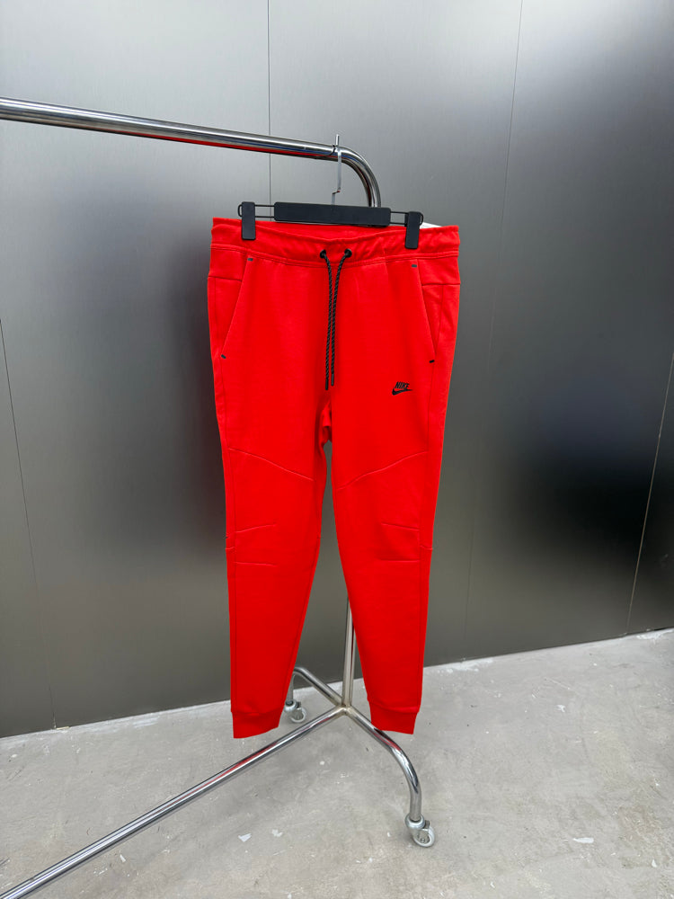 Calça Nike Tech Fleece Premium Jogger