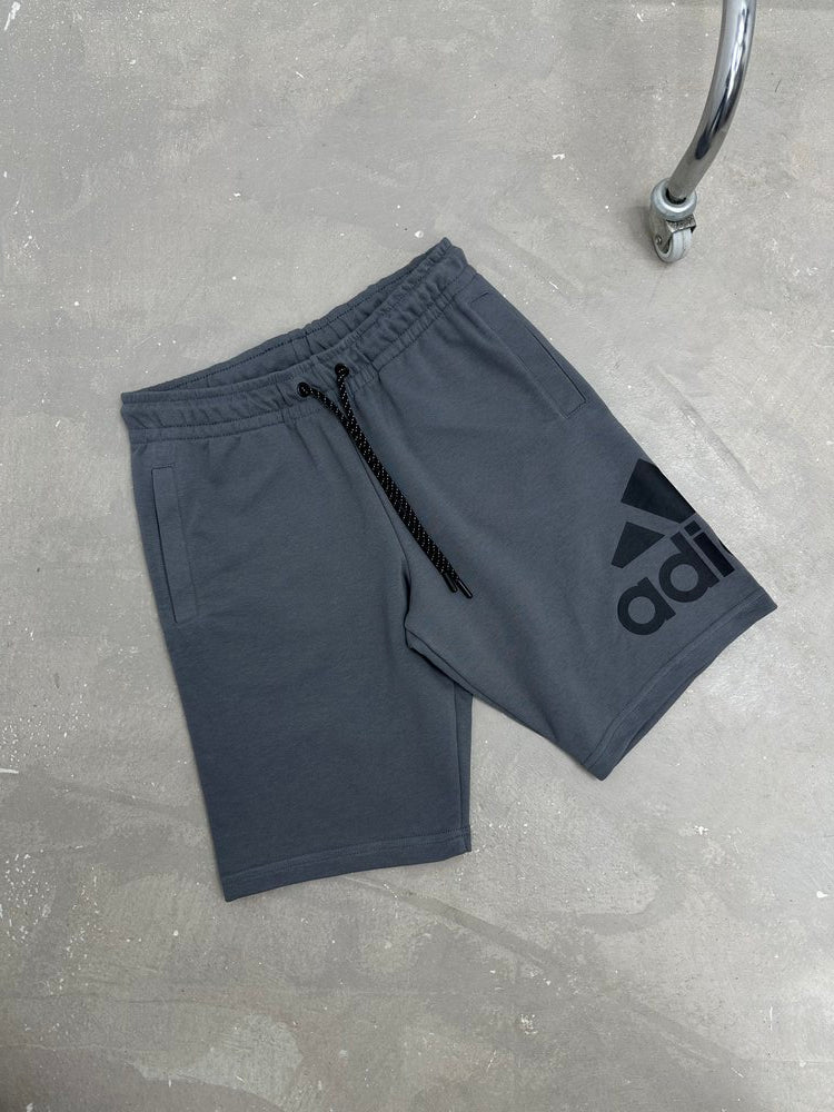 Short Adidas LOGO