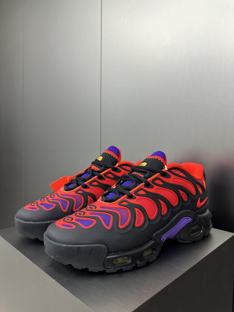 Nike Air Max Plus Drift