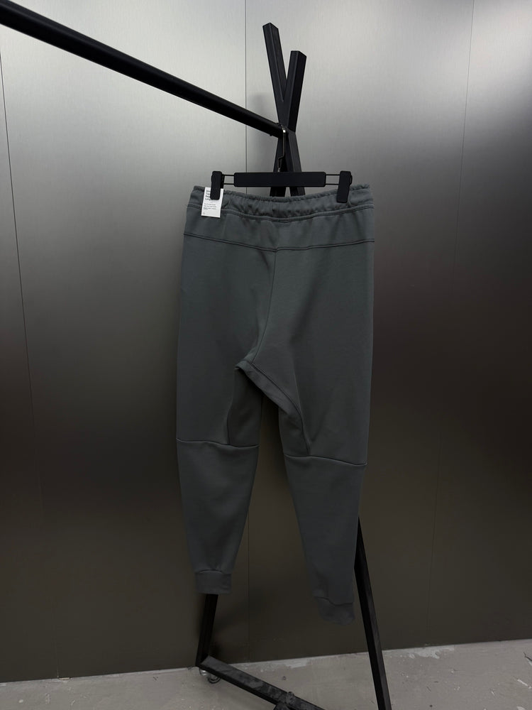 Calça Nike Tech Fleece Premium Jogger