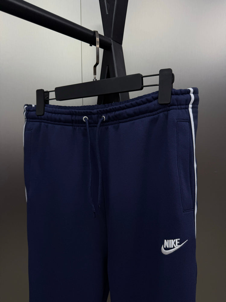 Calça Nike Sportswear Club Fleece