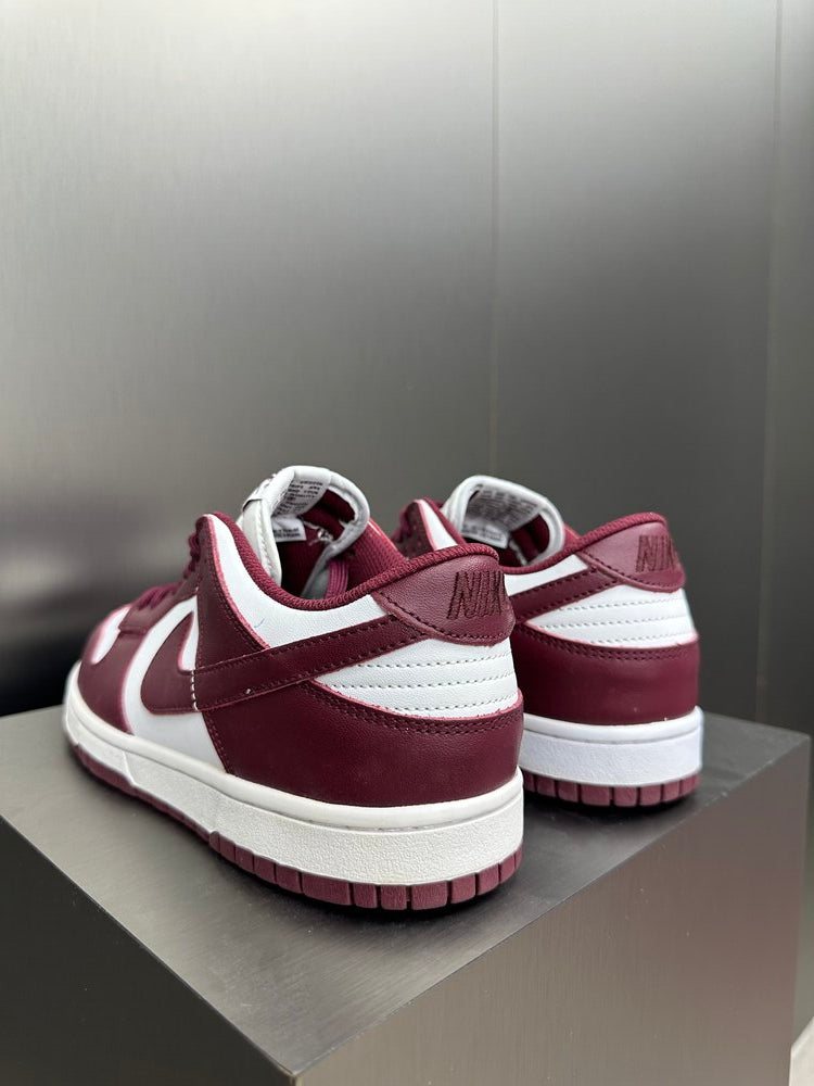 Nike Dunk SB Low Dark Beetroot