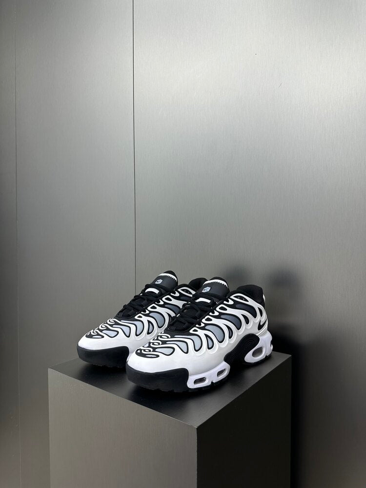Nike Air Max Plus Drift