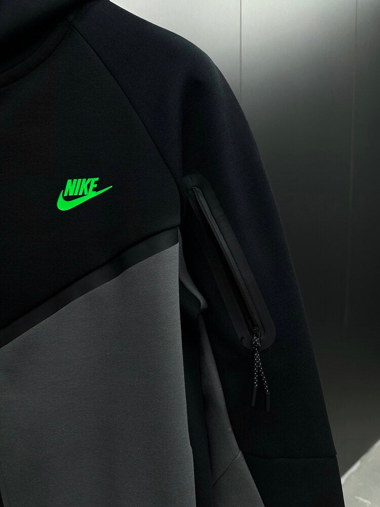 Conjunto Nike Tech Fleece Premium