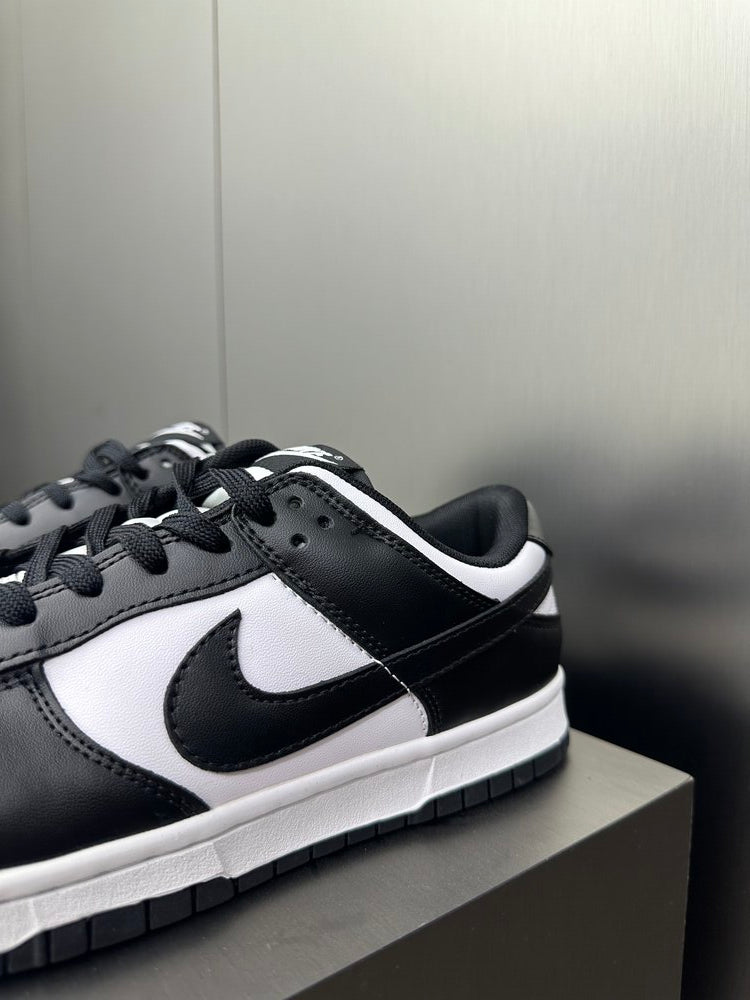 Tênis Nike Dunk SB Low Panda