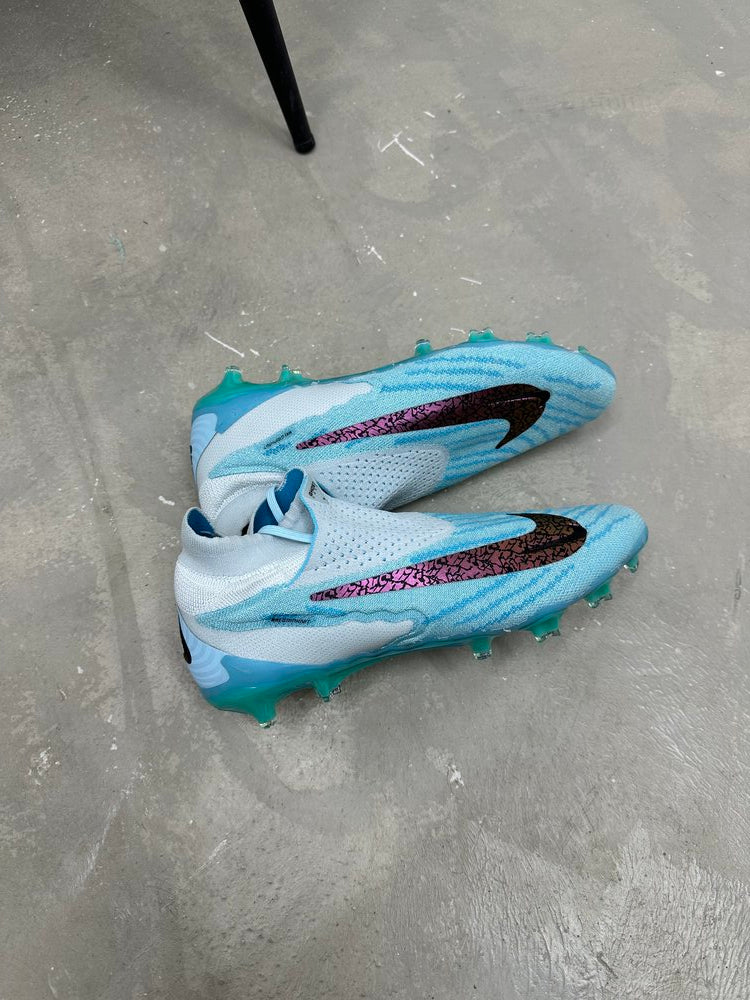 Nike Phantom GX