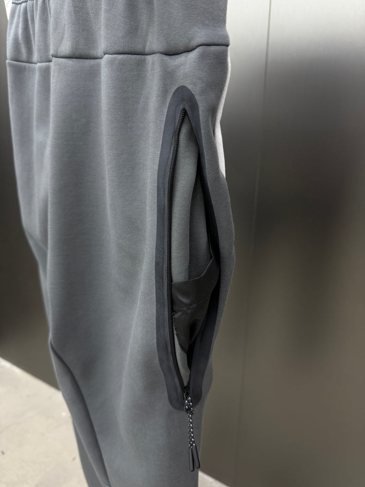 Calça Nike Tech Fleece Premium Jogger