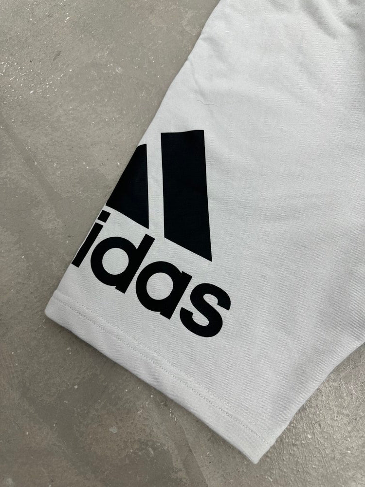 Short Adidas LOGO