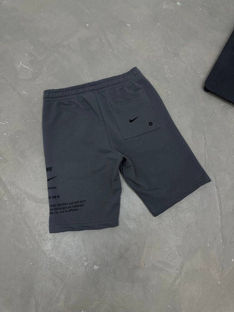 Short Nike SWOOSH