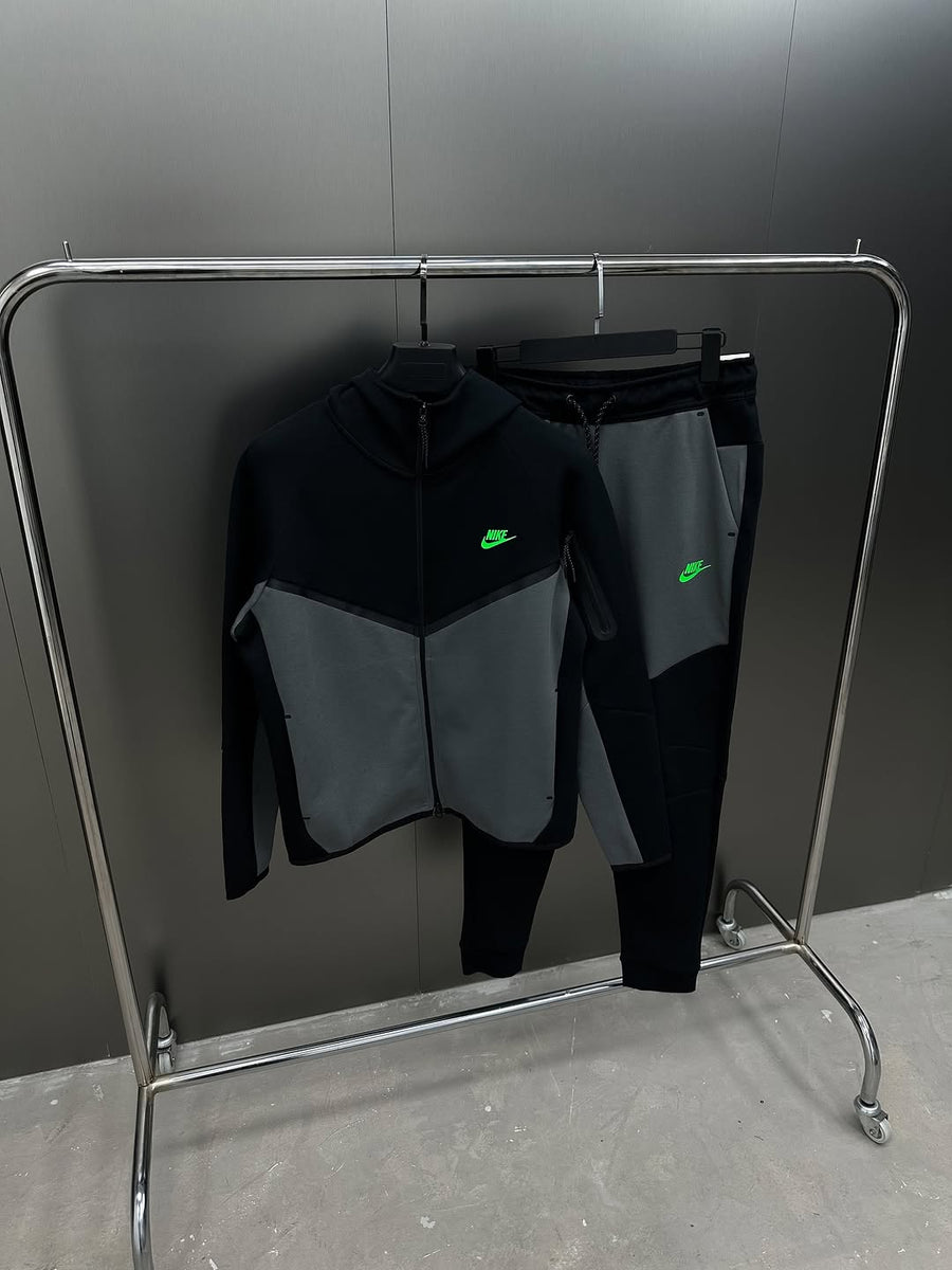 Conjunto Nike Tech Fleece Premium