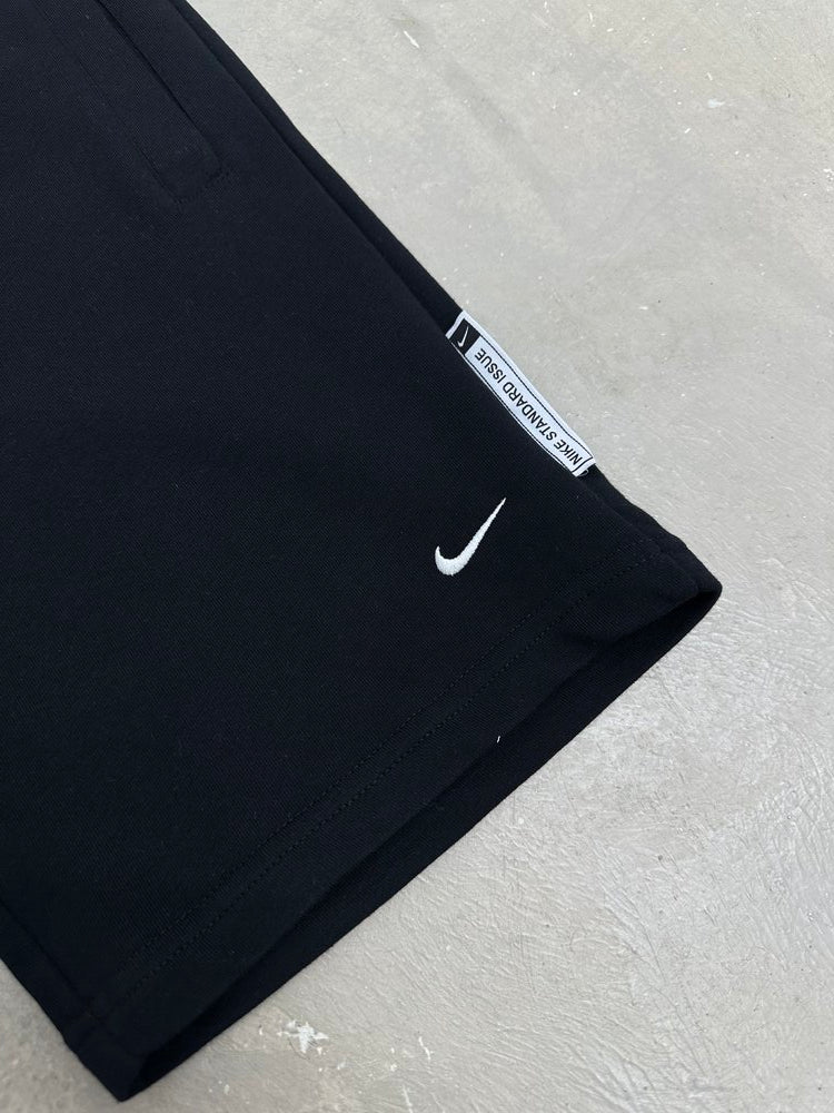 Short Nike STANDARD ISSUE