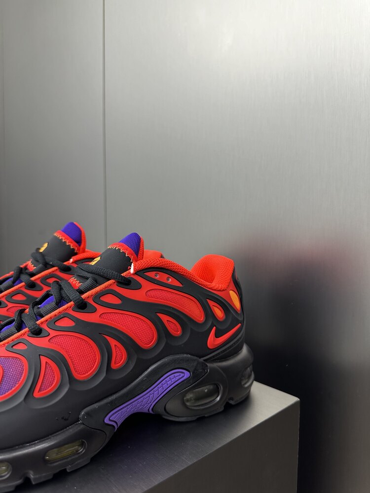 Nike Air Max Plus Drift