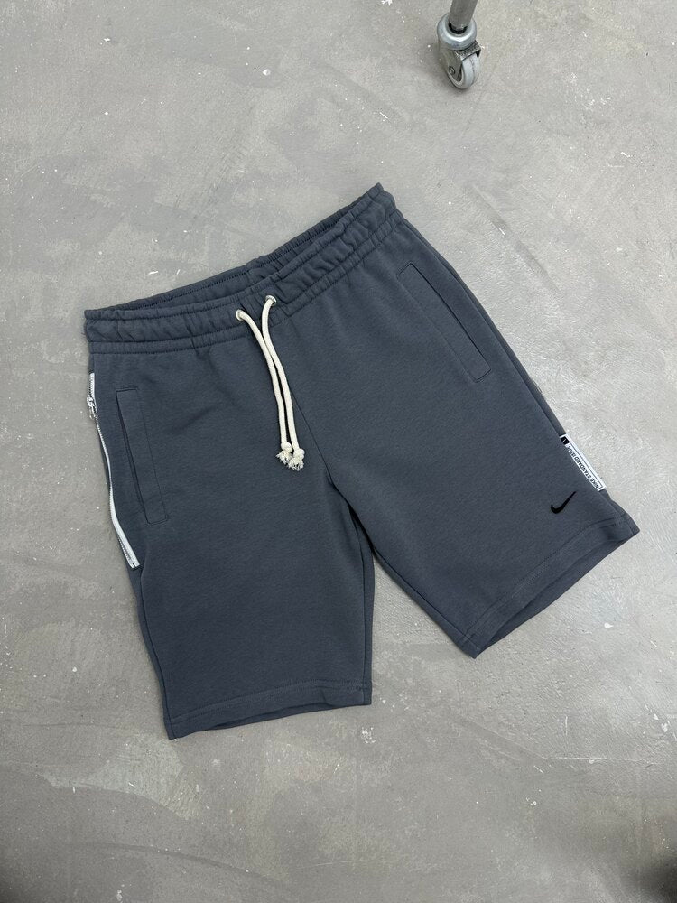 Short Nike STANDARD ISSUE