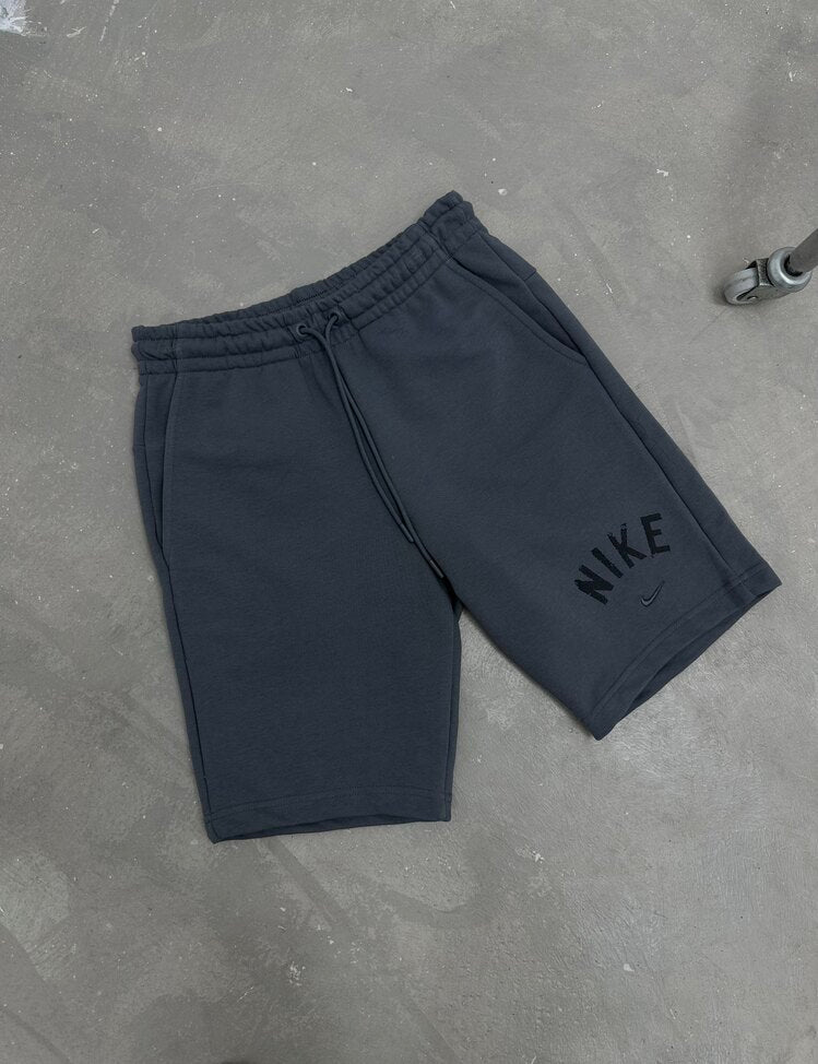 Short Nike