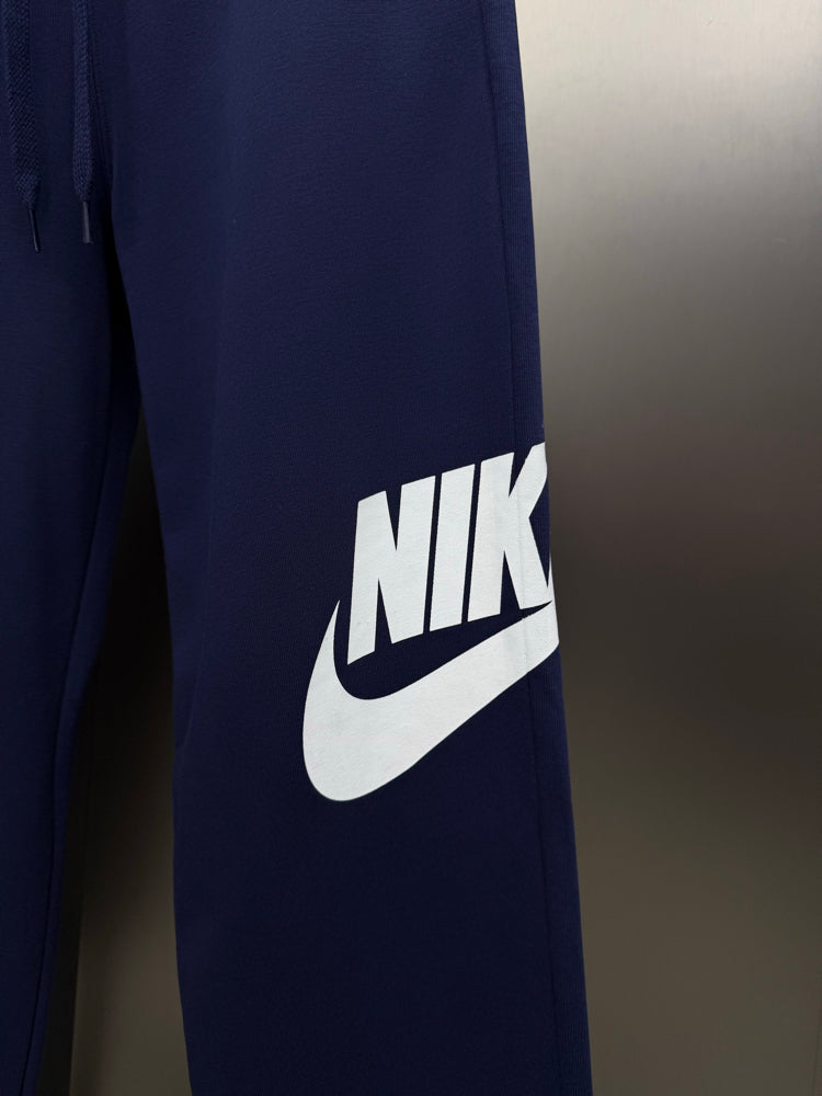 Calça Nike SWOOSH
